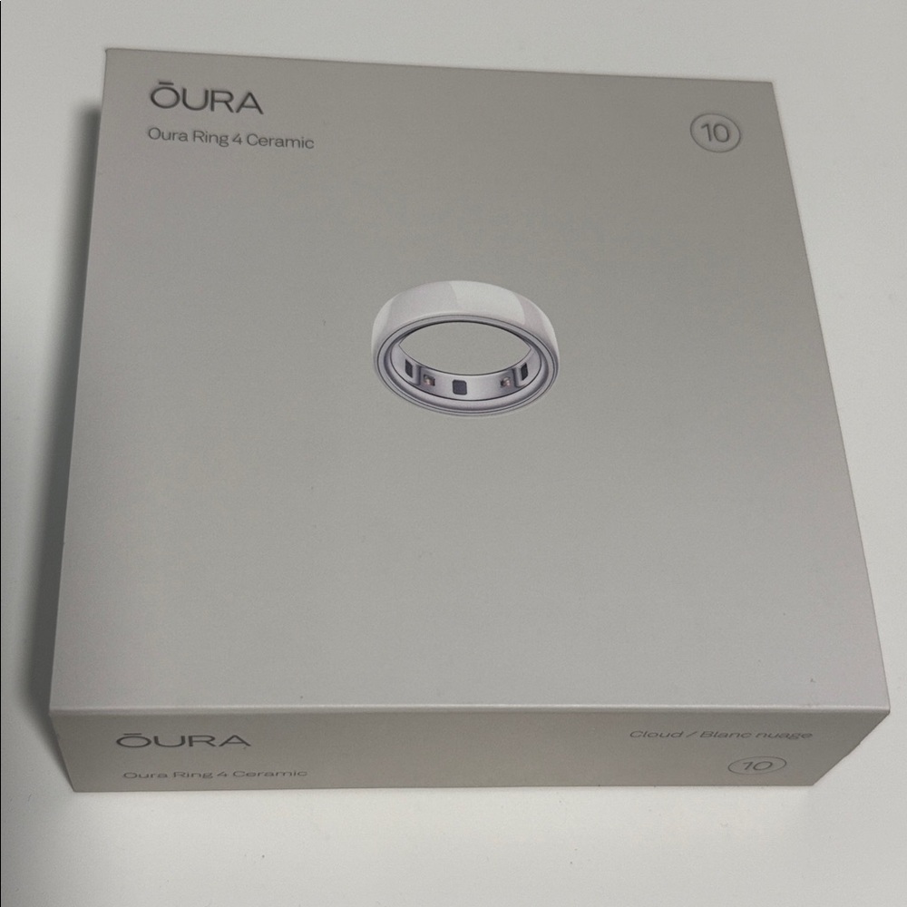 Oura Ring 4 in White Ceramic - Size 10